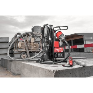 Vibratore per calcestruzzo a zaino MX FUEL - senza batterie e caricabatterie