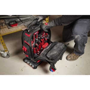 PACKOUT ZAINO RIGIDO