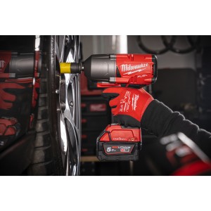 Avv. a impulsi alta potenza 18 Volt 1/2" 5,0Ah Tecnologia FUEL ONE KEY valigetta HeavyDuty con anello di frizione F