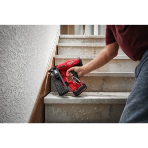 Groppinatrice angolo 20° 1,6 mm 16GA 18 Volt 2,0Ah Tecnologia FUEL valigetta HeavyDuty