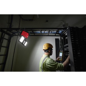 Faro LED 18V 3 teste multidirezionali con alimentazione ibrida - senza batteria