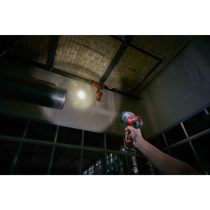 Torcia LED a lunga distanza 12 Volt - senza batteria