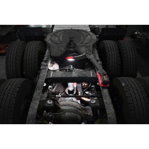 Lampada sottoscocca truck e mezzi pesanti 18 Volt - senza batteria