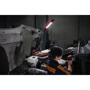 Lampada sottoscocca truck e mezzi pesanti 18 Volt - senza batteria