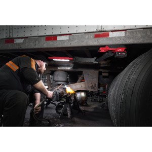 Lampada sottoscocca truck e mezzi pesanti 18 Volt - senza batteria