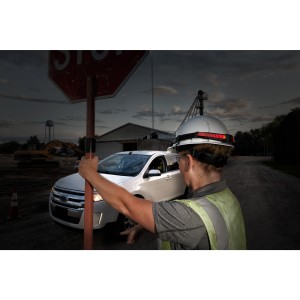 Torcia frontale ricaricabile USB HI-VIS per caschetti