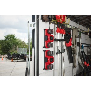 Caricabatterie M18™ per mezzi mobili simultaneo super rapido